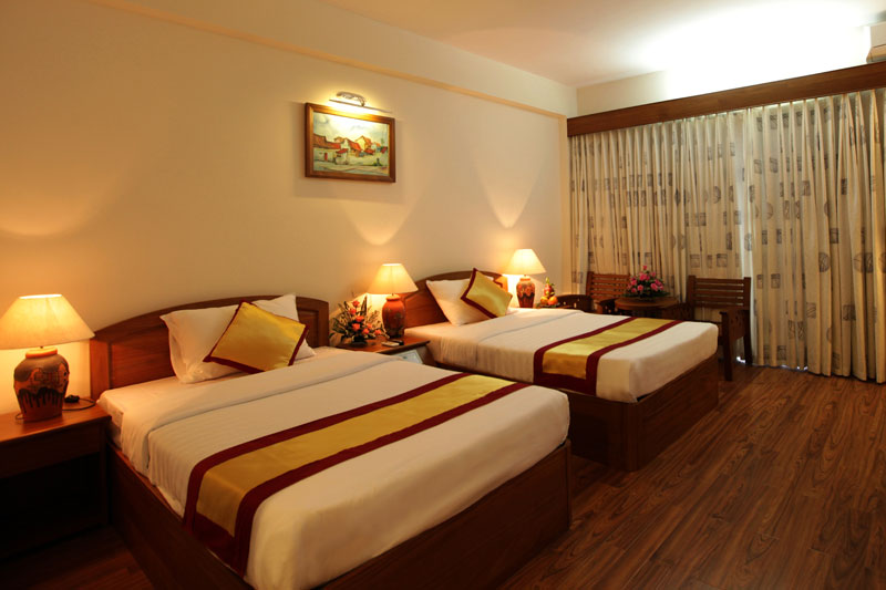 VIEN DONG HOTEL 